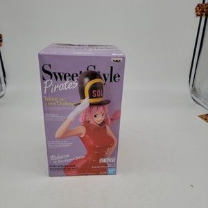 Sweet Style Pirates Rebecca Figure-Bandai